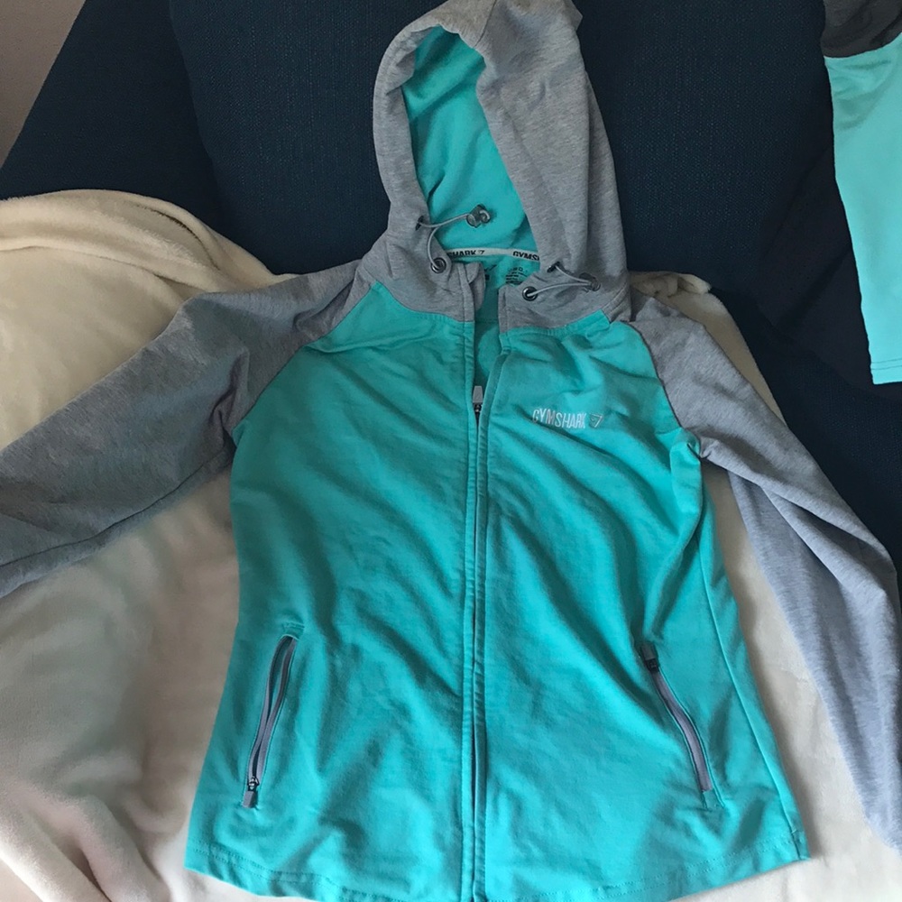 Gymshark full zippered lightweight hoodie